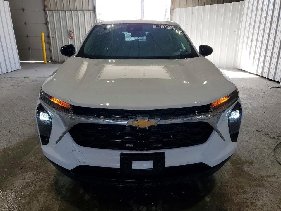 2024 CHEVROLET TRAX LS 5