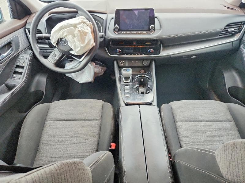 2021 NISSAN ROGUE SV 8