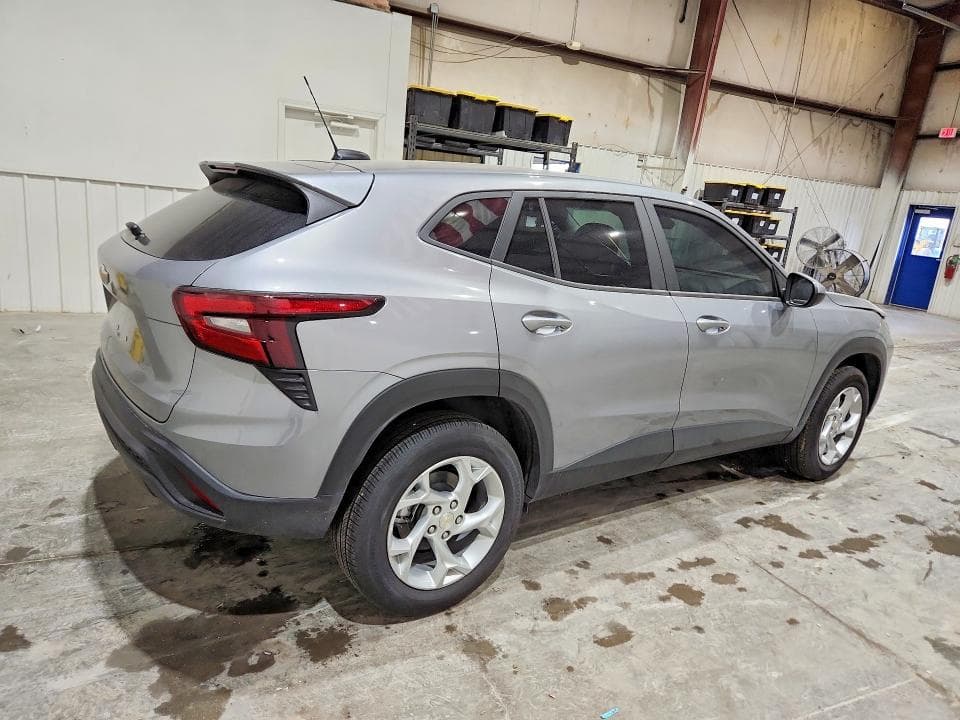 2026 CHEVROLET TRAX LS 3