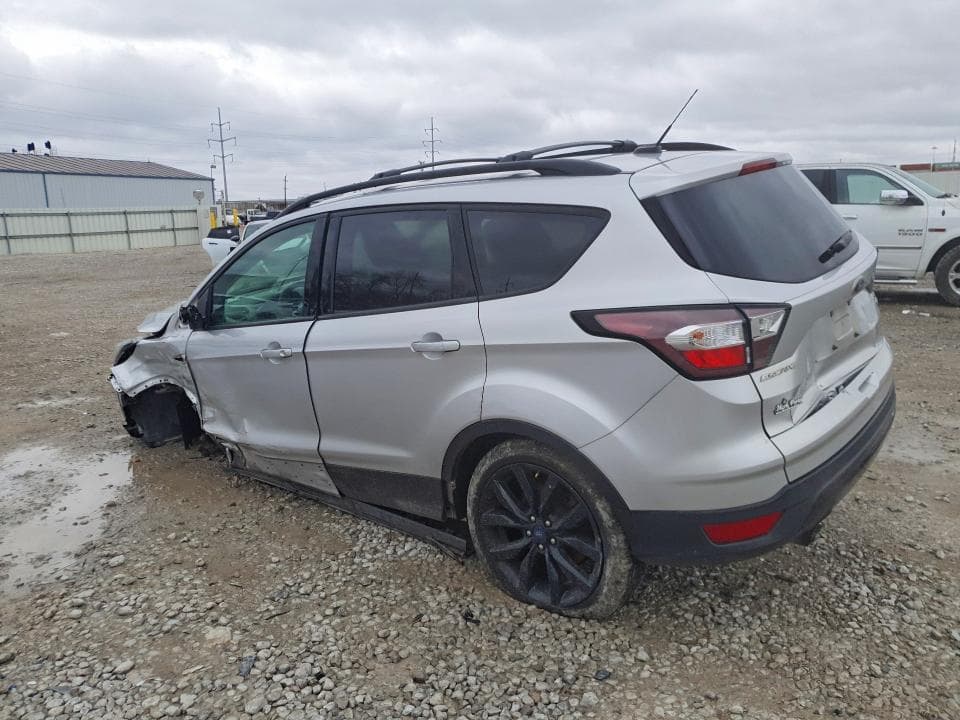 2018 FORD ESCAPE SE 2