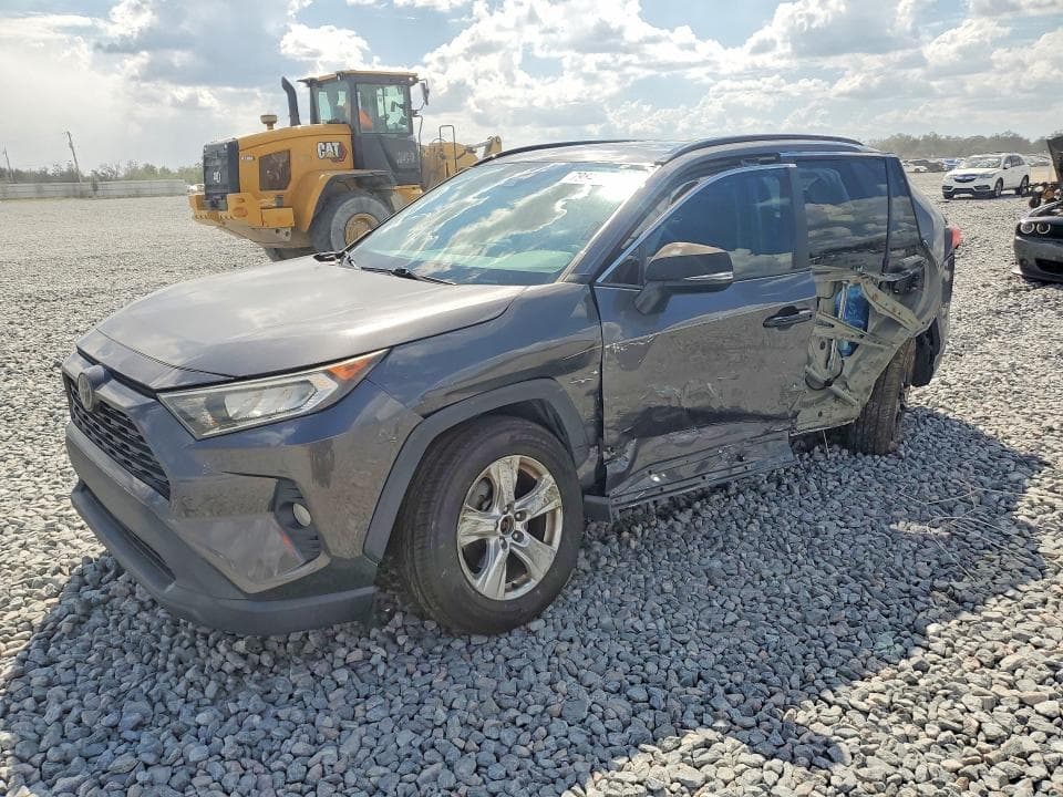 2021 TOYOTA RAV4 XLE - 1
