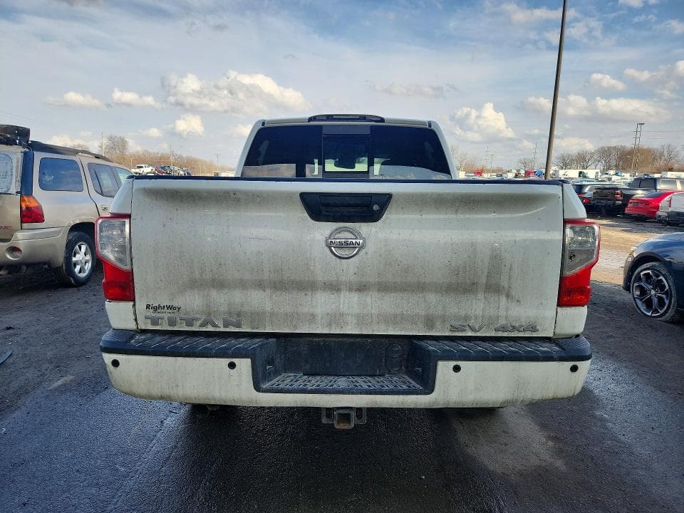 2018 NISSAN TITAN S 6