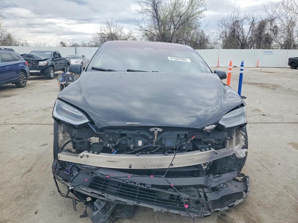 2022 TESLA MODEL X 5