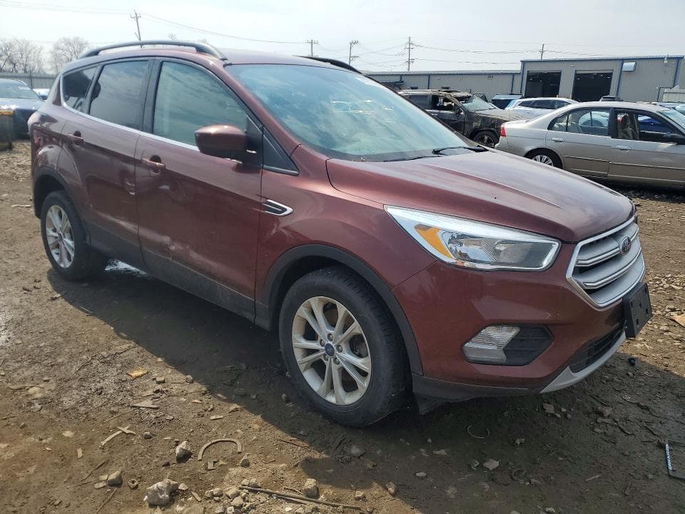 2018 FORD ESCAPE SE 4