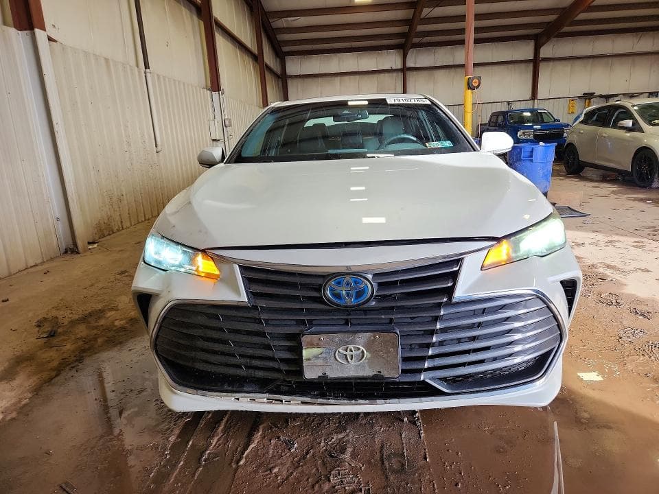 2021 TOYOTA AVALON XLE 5
