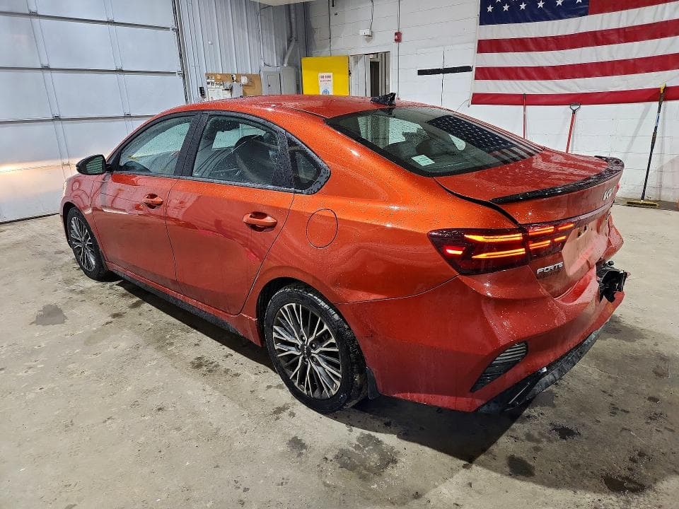 2022 KIA FORTE GT-LINE 2