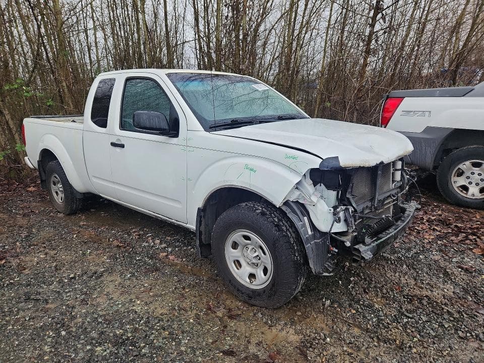 2019 NISSAN FRONTIER S 4