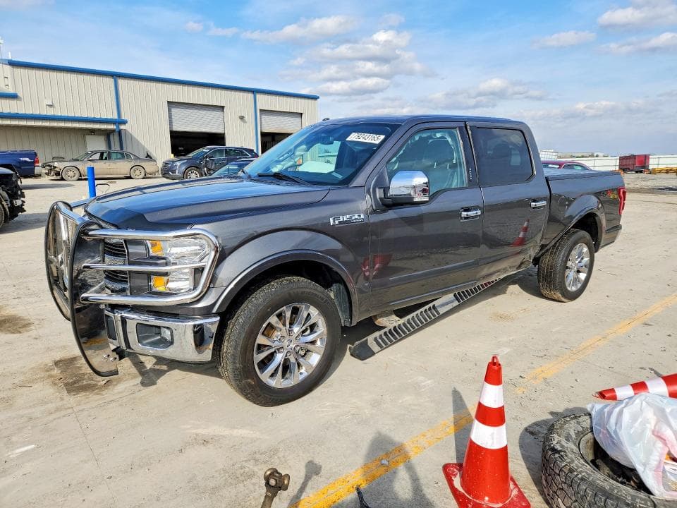 2017 FORD F150 SUPERCREW - 1