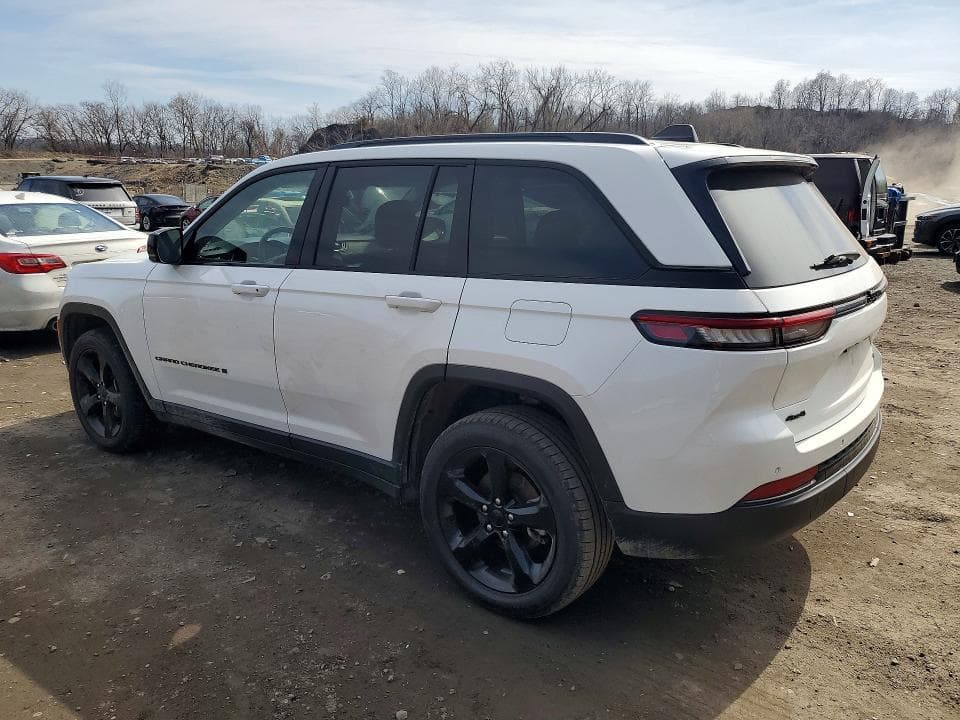 2023 JEEP GRAND CHEROKEE 2