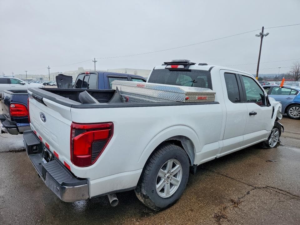 2025 FORD F150 XL 3