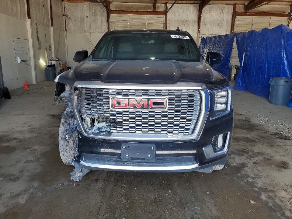 2021 GMC YUKON DENALI 5