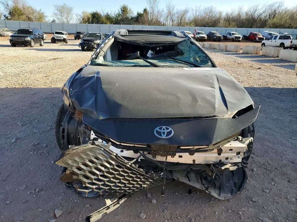 2025 TOYOTA CAMRY XSE 5