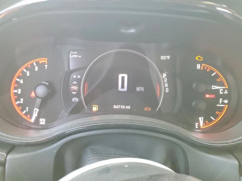 2021 DODGE DURANGO SXT 9