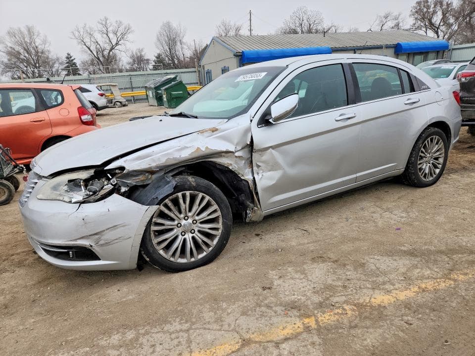 2011 CHRYSLER 200 LIMITED - 1