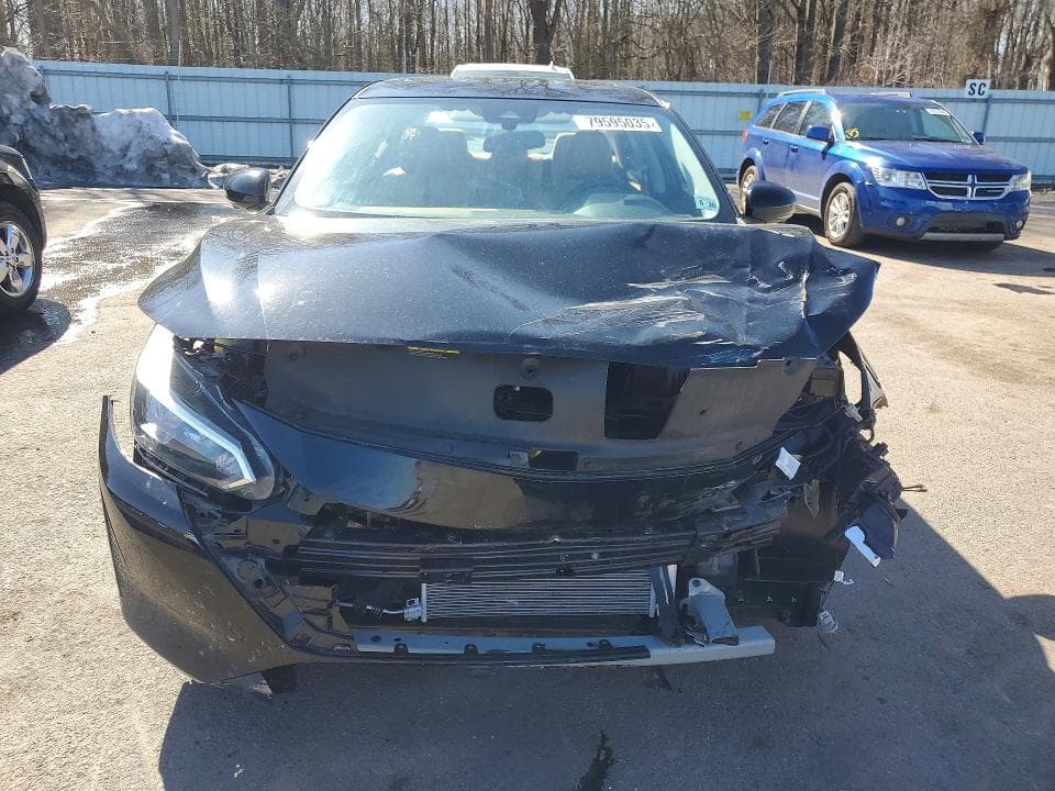 2024 NISSAN SENTRA SV 5