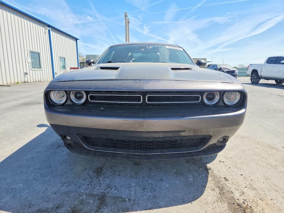 2018 DODGE CHALLENGER SXT 5