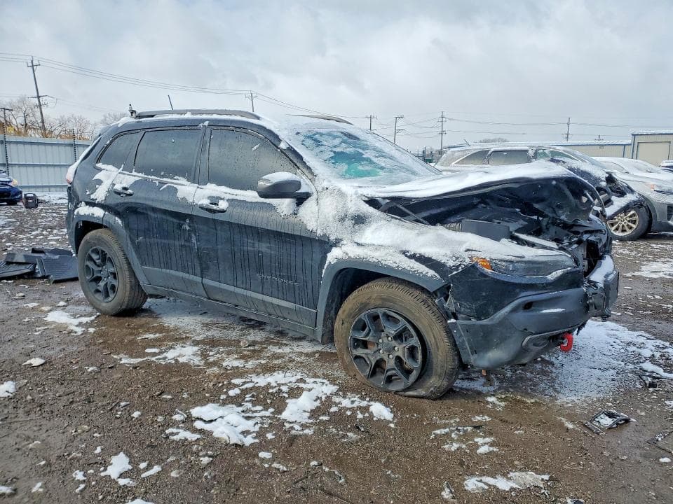 2019 JEEP CHEROKEE TRAILHAWK 4