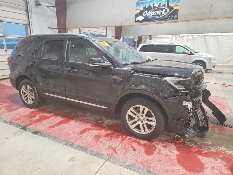 2018 FORD EXPLORER XLT 4