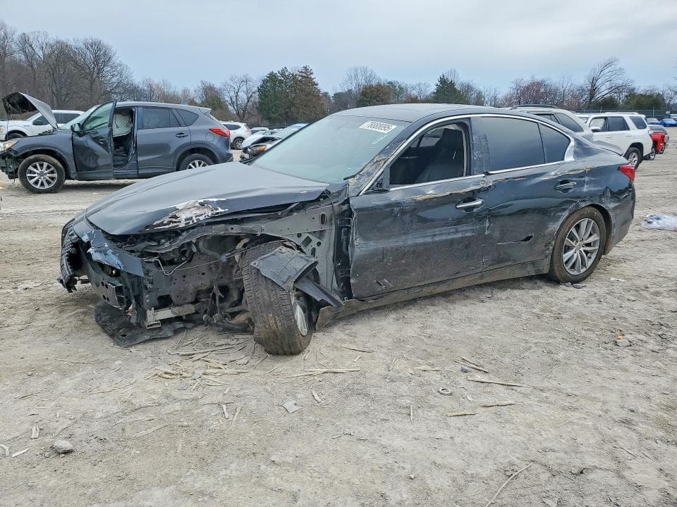 2015 INFINITI Q50 - 1
