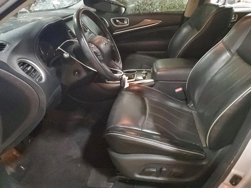 2017 INFINITI QX60 BASE 7
