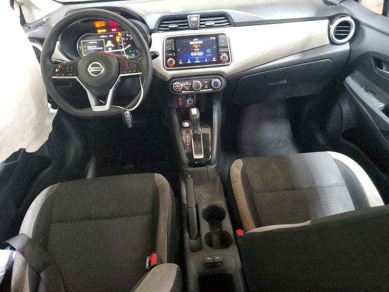 2020 NISSAN VERSA SV 8