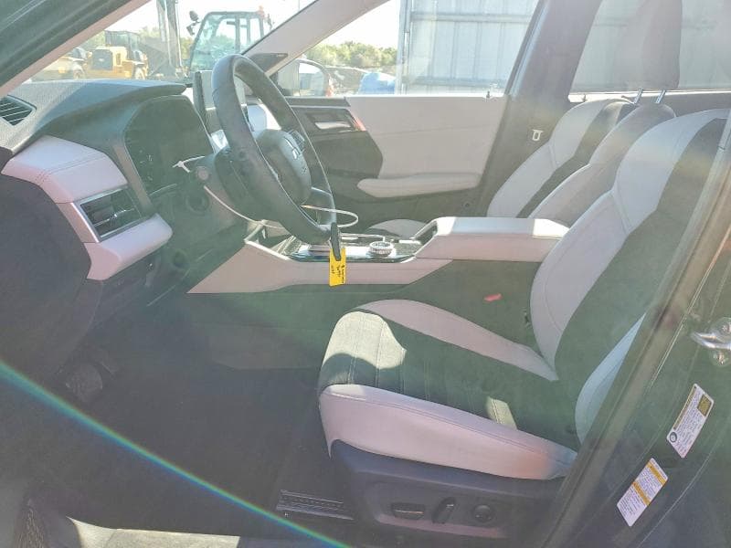 2025 MITSUBISHI OUTLANDER SE 7