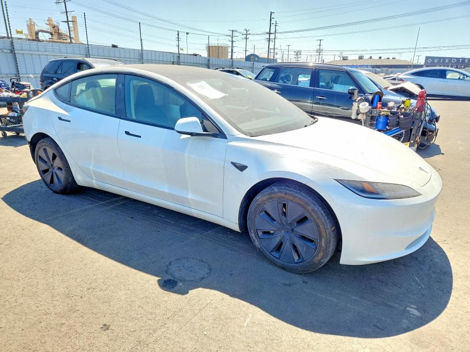 2024 TESLA MODEL 3 4