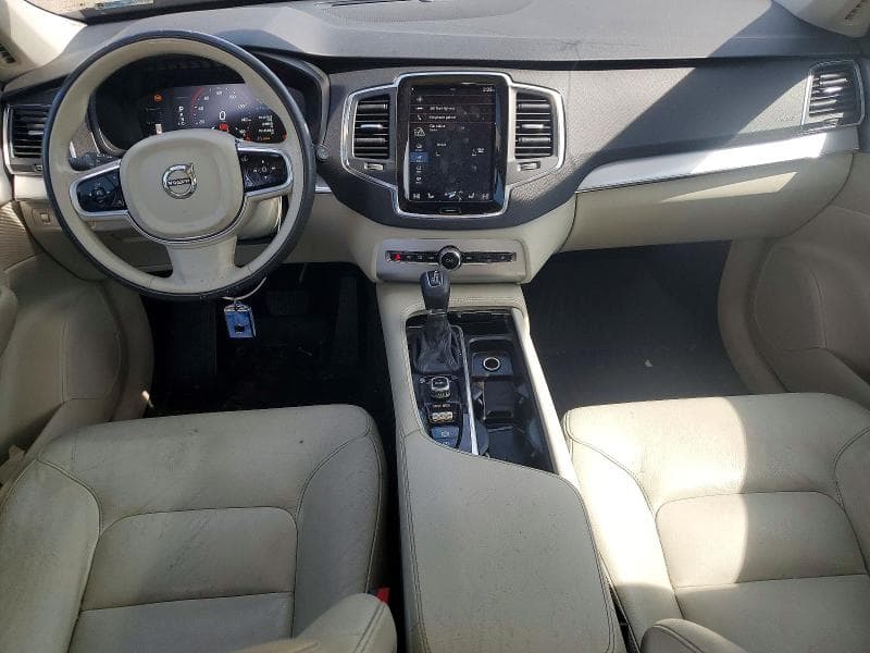 2017 VOLVO XC90 T5 8
