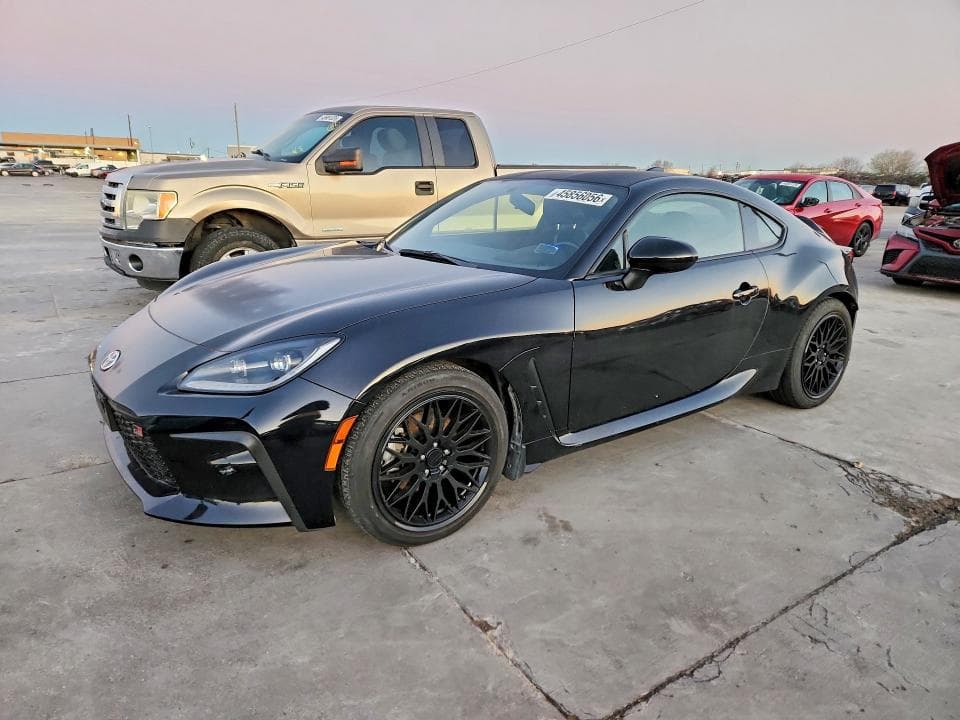 2023 TOYOTA GR86 - 1