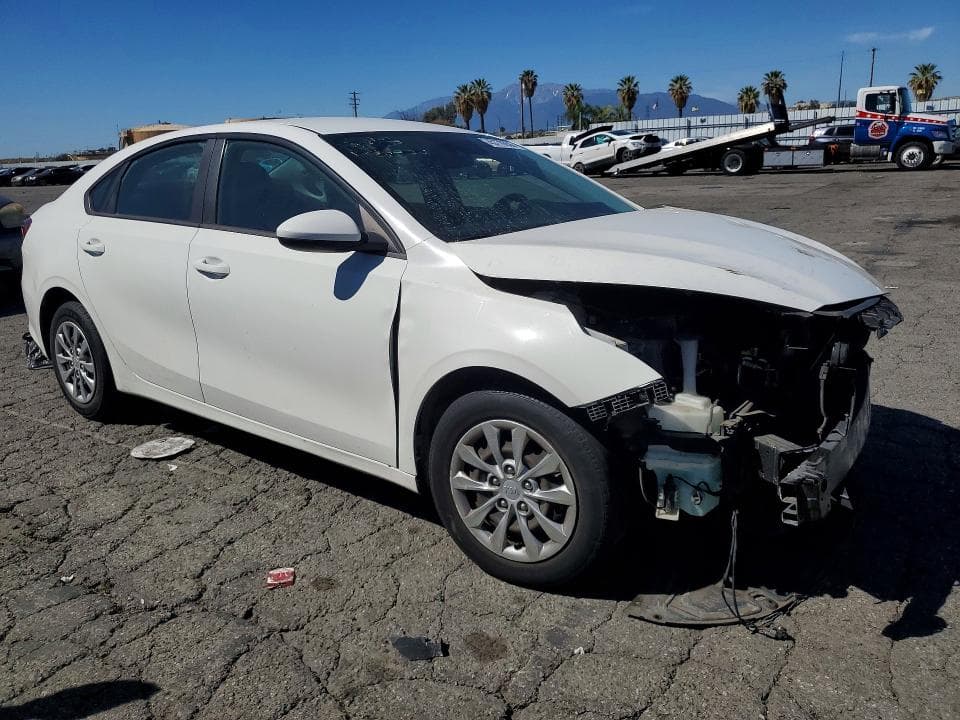 2020 KIA FORTE FE 4