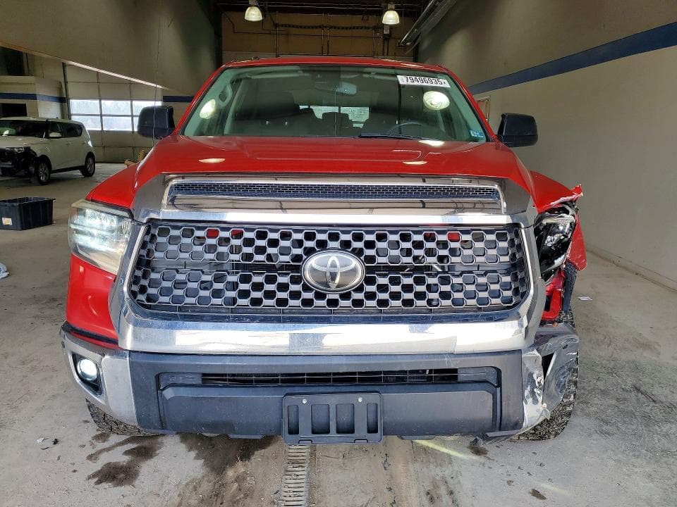 2019 TOYOTA TUNDRA SR5 5