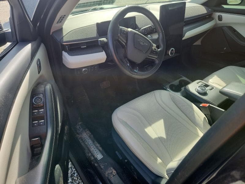2021 FORD MUSTANG MACH-E PREMIUM 8