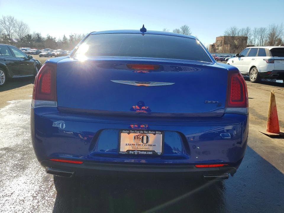 2019 CHRYSLER 300 S 6