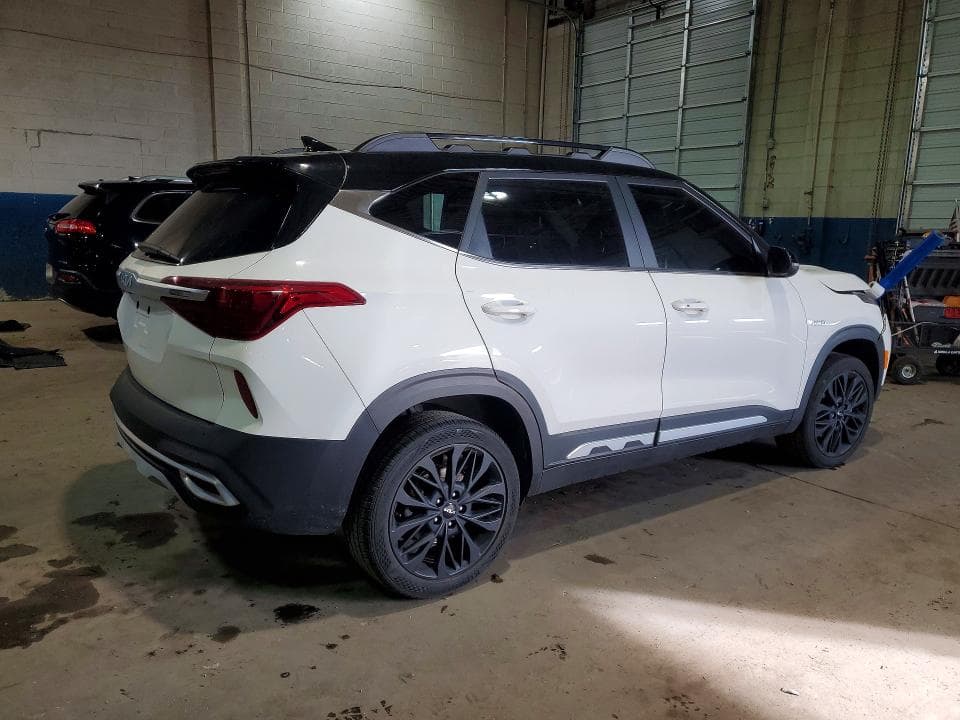 2023 KIA SELTOS NIGHTFALL 3