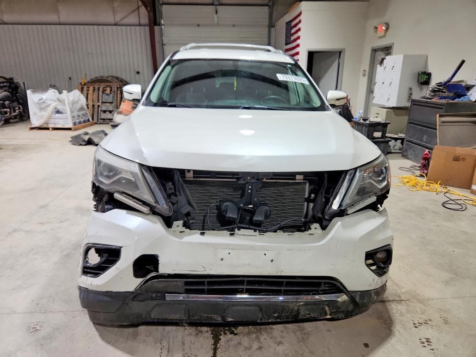 2018 NISSAN PATHFINDER SV 5