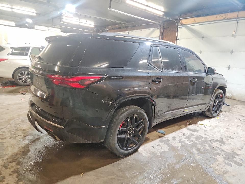 2022 CHEVROLET TRAVERSE PREMIER 3