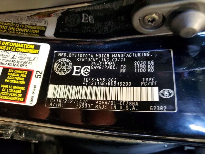 2024 TOYOTA CAMRY SE 12