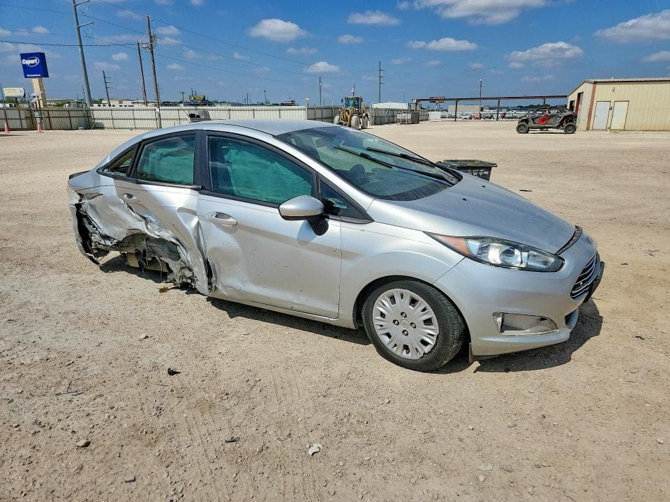 2019 FORD FIESTA S 4