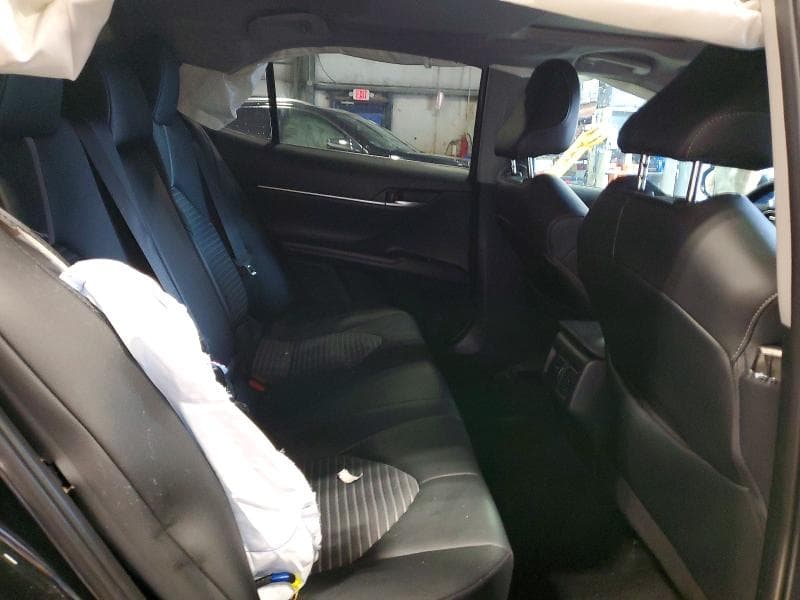 2024 TOYOTA CAMRY SE 10
