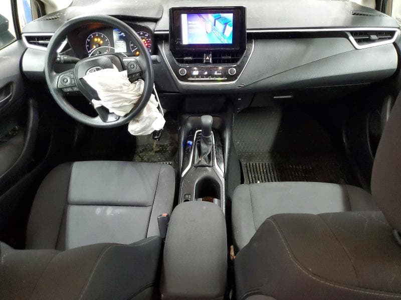 2025 TOYOTA COROLLA LE 8