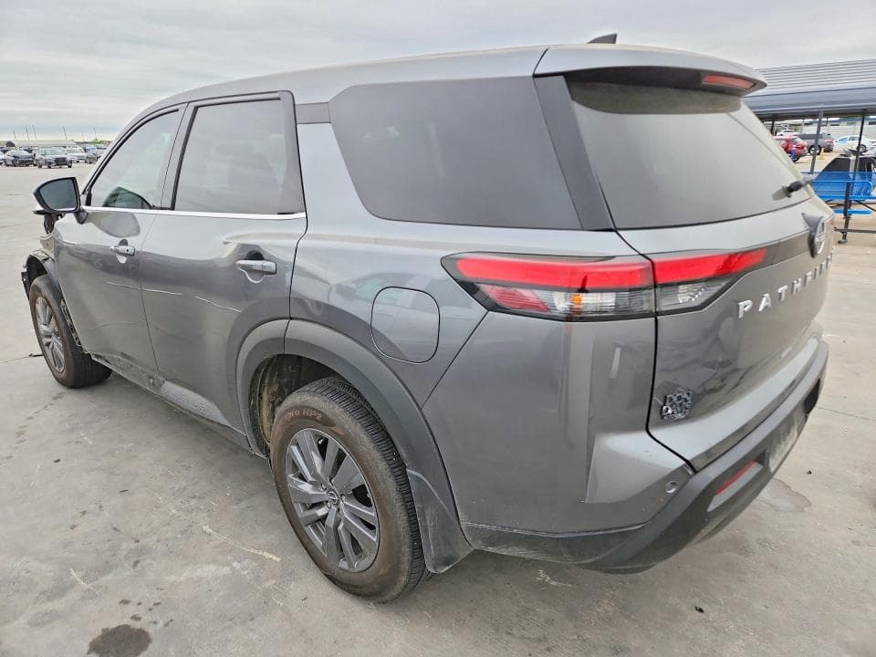 2025 NISSAN PATHFINDER S 2