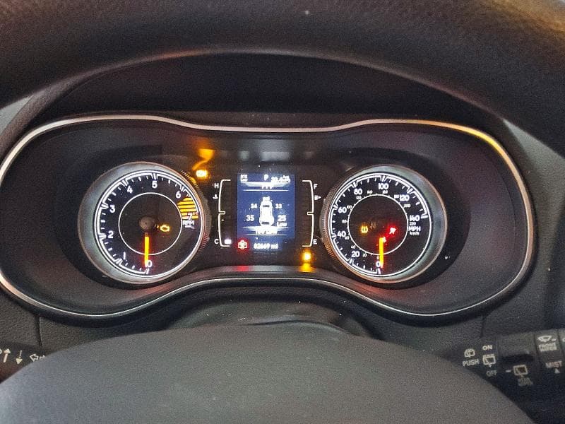 2019 JEEP CHEROKEE LATITUDE 9
