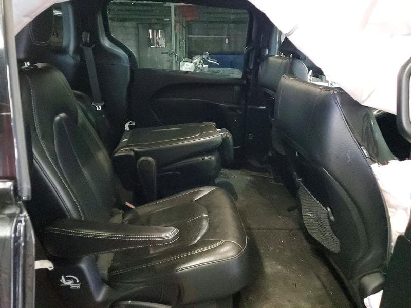 2019 CHRYSLER PACIFICA TOURING L PLUS 11