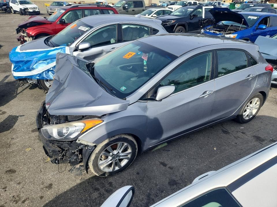 2014 HYUNDAI ELANTRA