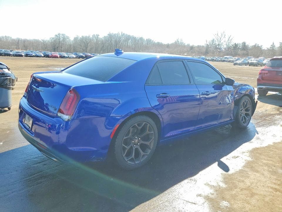 2019 CHRYSLER 300 S 3