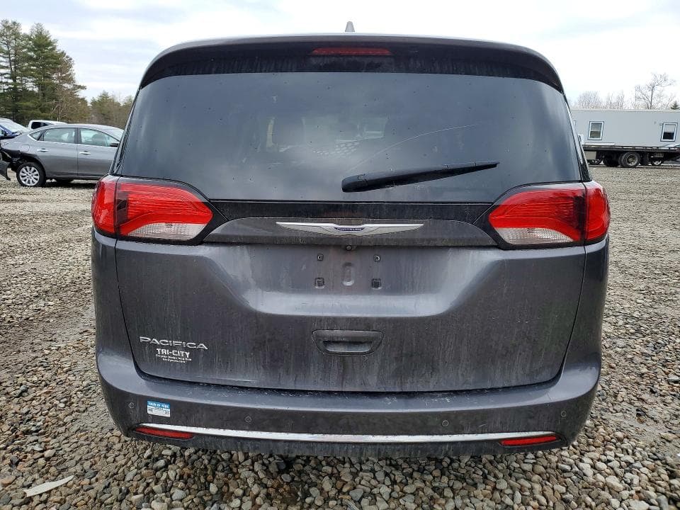 2019 CHRYSLER PACIFICA 6