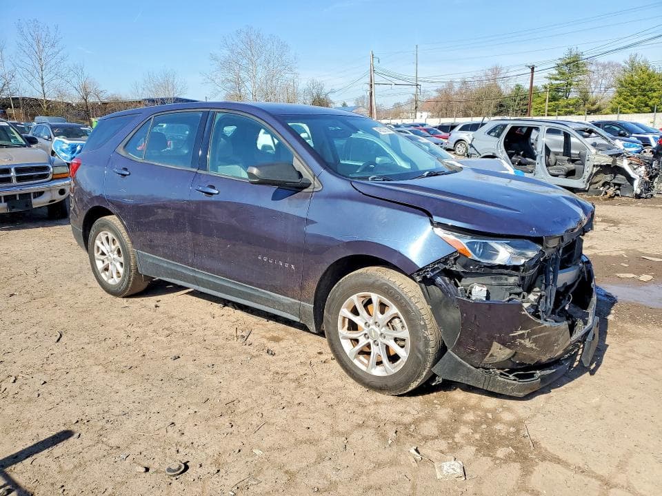 2019 CHEVROLET EQUINOX LS 4