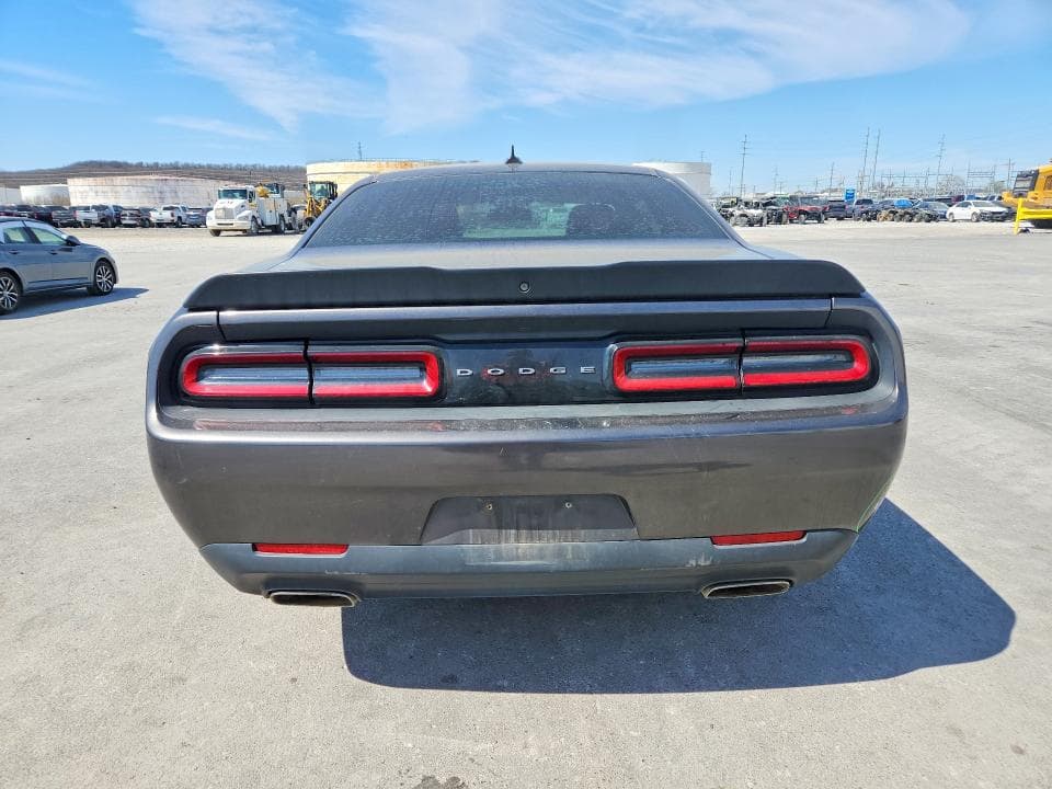 2018 DODGE CHALLENGER SXT 6