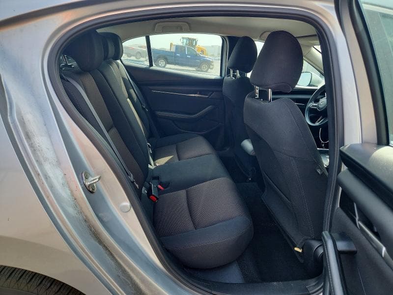 2021 MAZDA 3 10