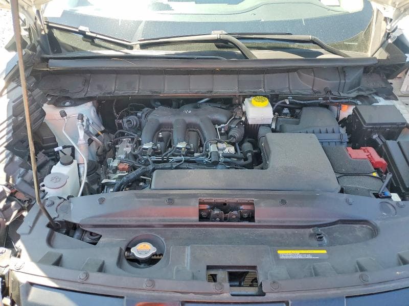2024 NISSAN PATHFINDER SV 11